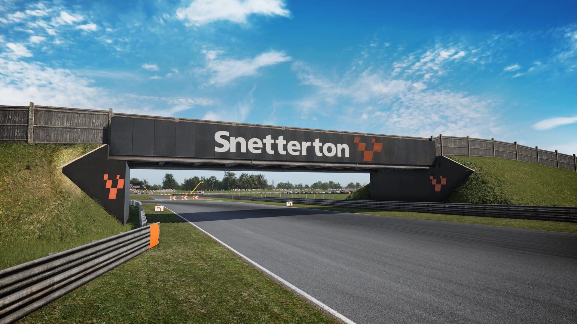 Assetto Corsa Competizione: British GT Pack - gameplay screenshot